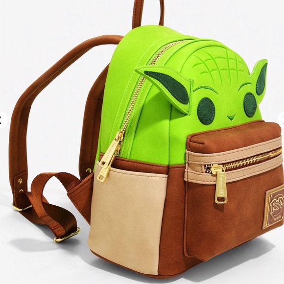 Hot Topic | Bags | Nwt Disney Star Wars Yoda Loungefly Mini Backpack ...